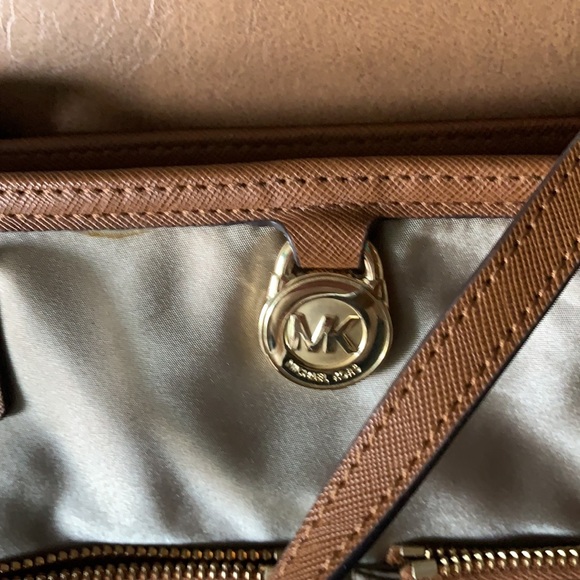 Michael Kors tan nylon tote purse - Picture 3 of 8